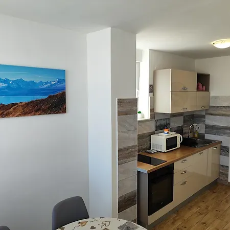 Marina View Appartamento Zara