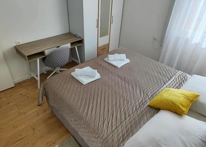 Marina View Апартаменты *